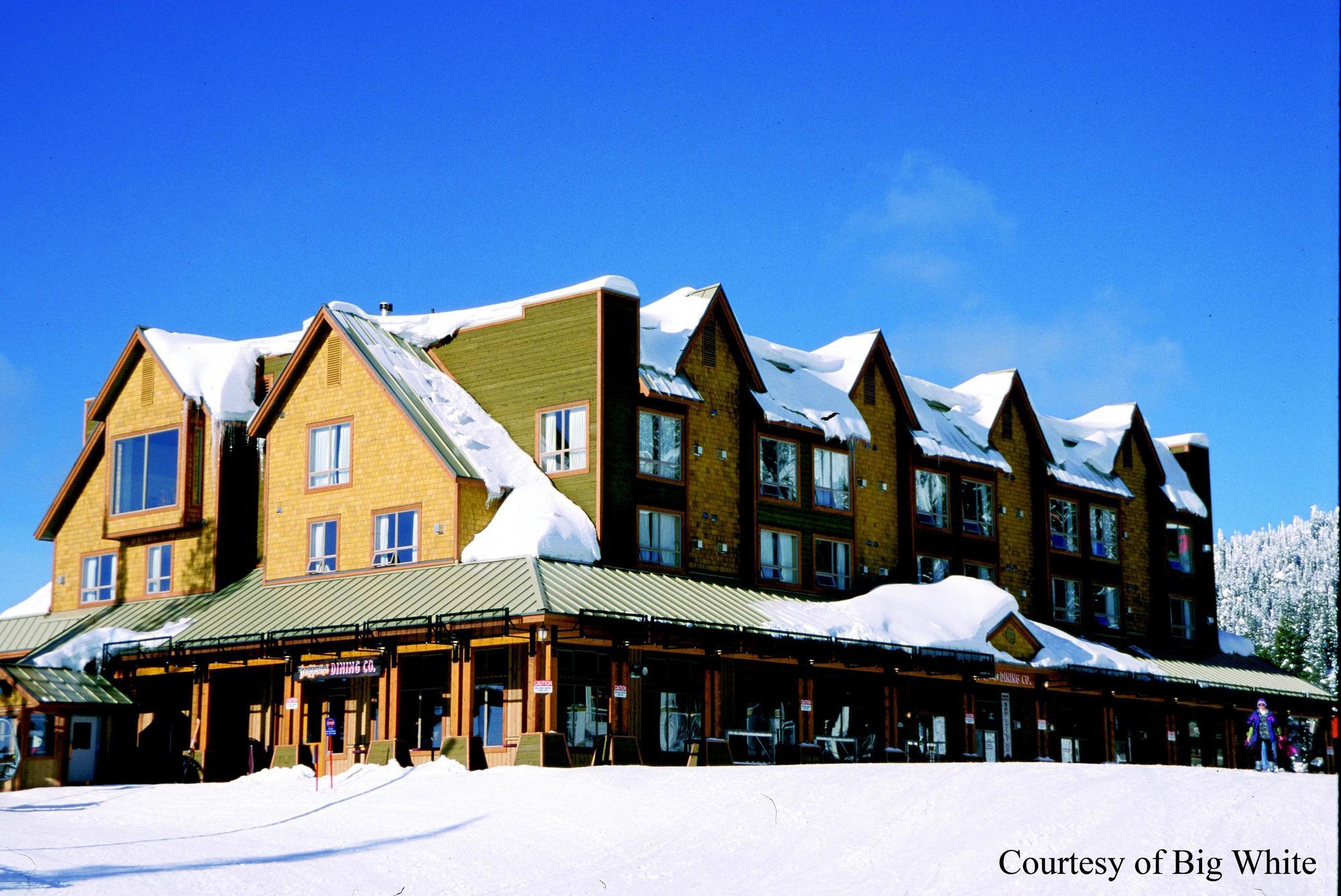 Chateau Big White Екстер'єр фото